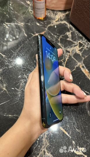 iPhone 11 Pro, 64 ГБ