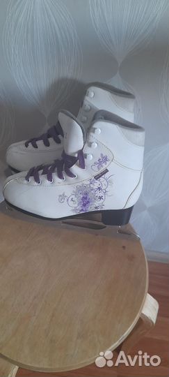 Коньки фигурные