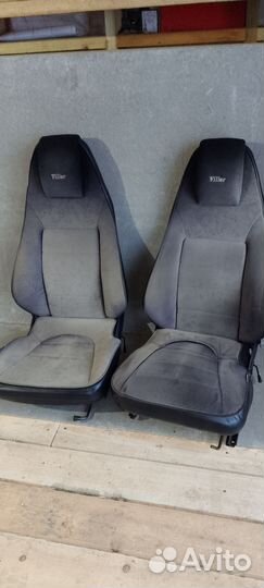 Передние сиденья
