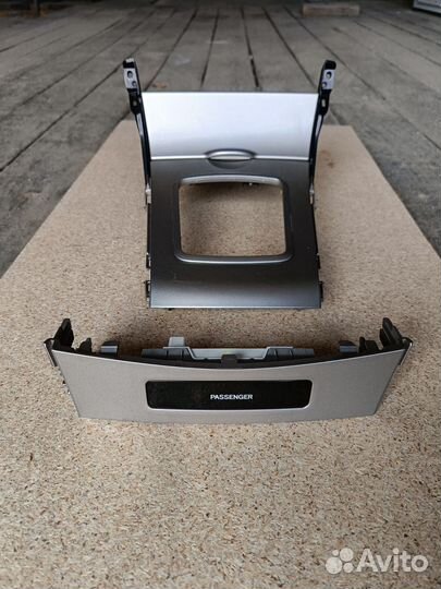 Продам консоль торпедо