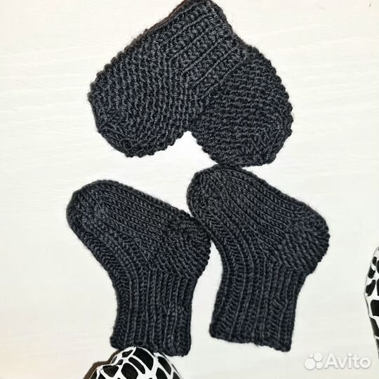 Носочки и варежки для новорожденого ручная работа