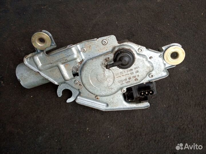 Мотор стеклоочистителя задний Range Rover L322