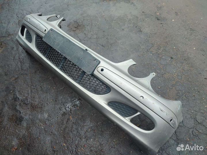 Бампер передний для Mercedes-Benz E W211