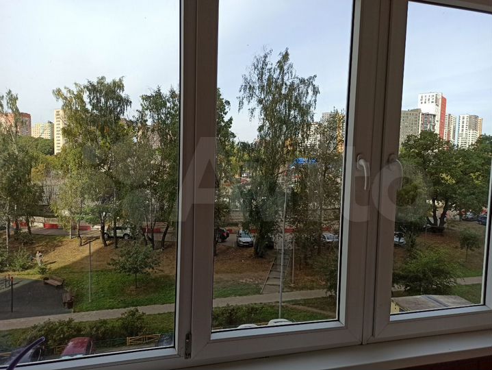 1-к. квартира, 46 м², 4/17 эт.