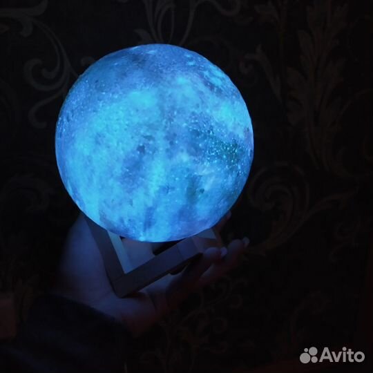 Ночник космос