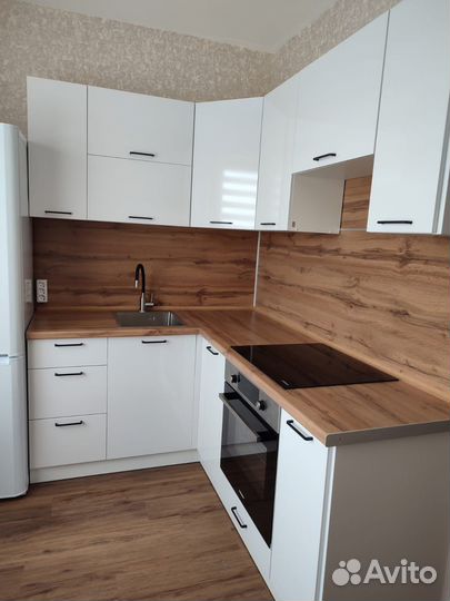 Кухня угловая на заказ