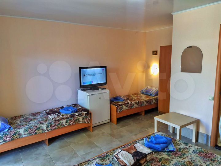 Дом 25 м² на участке 1 сот.