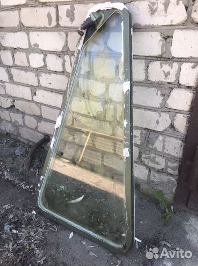 Самолетное бронестекло