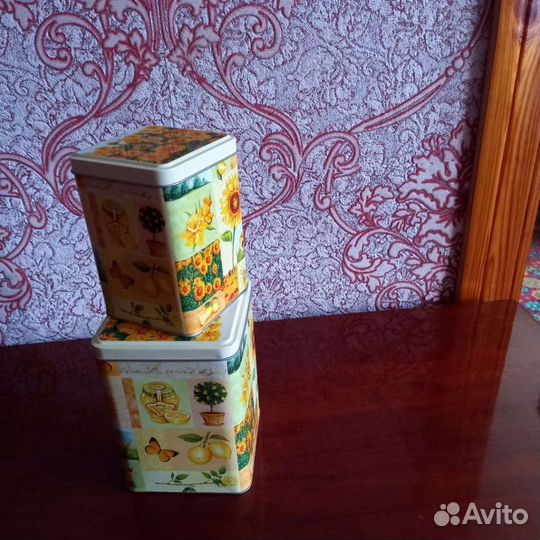 Набор жестяных банок для сыпучих