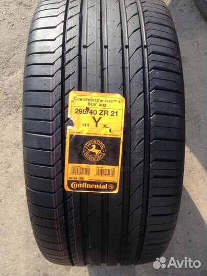 Continental ContiSportContact 5 SUV 295/40 R21 111Y