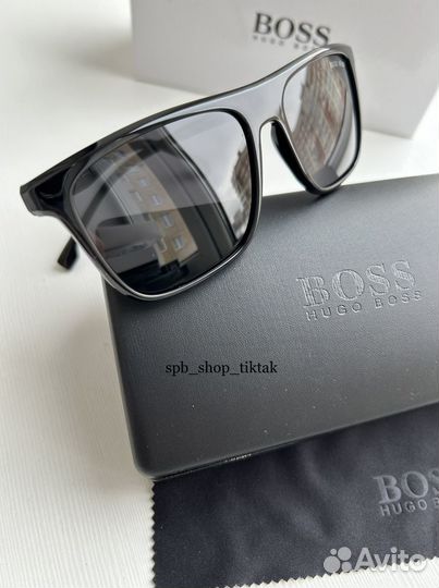 Очки Hugo Boss мужские