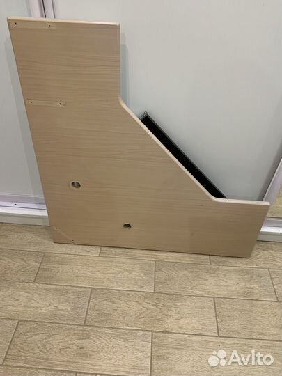 Компьютерный угловой стол 