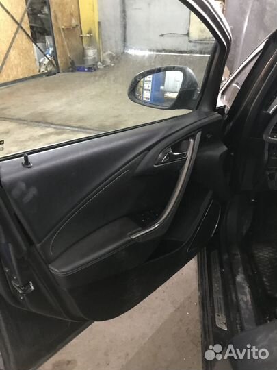 В разборе Astra J хетчбек 1.6 Турбо АКПП