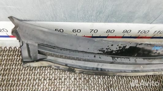 Накладка декоративная (жабо, дождевик) ford focus