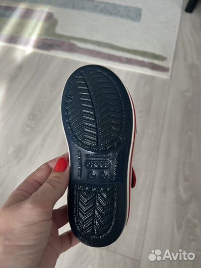 Сандали crocs c 10