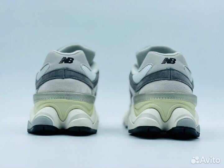 New balance 9060 светло-серые разм. 37