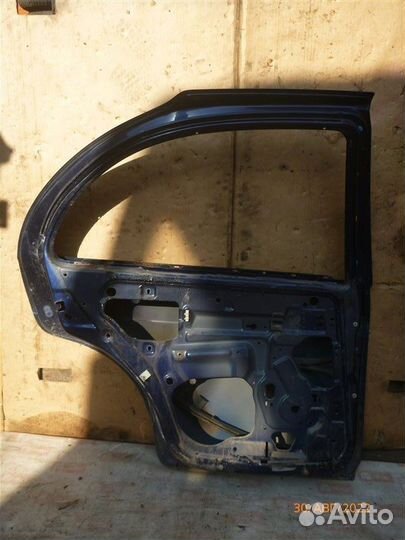 Дверь задняя левая Nissan Almera N15 GA14 1998