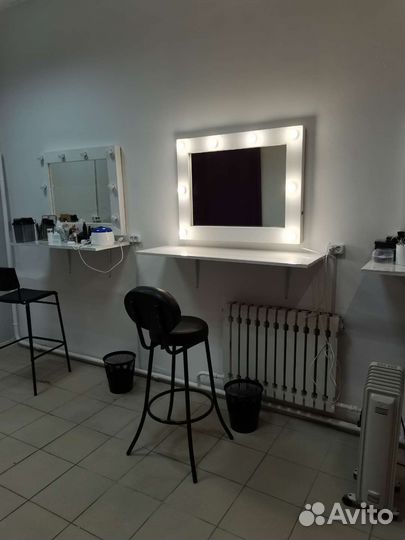 Рабочее место в аренду бровист визажист