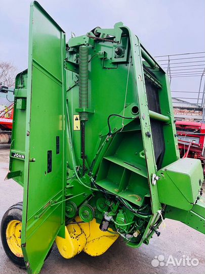 Пресс-подборщик John Deere 550, 1999