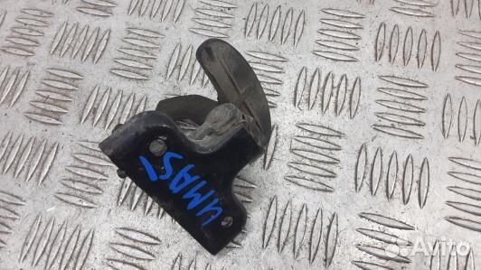 Замок капота mercedes benz M-class W164 (UMA05VR01