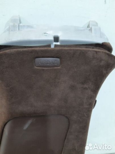 Обшивка стойки правая Porsche Cayenne 3 2018-2022