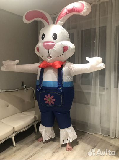 Надувной костюм зайца