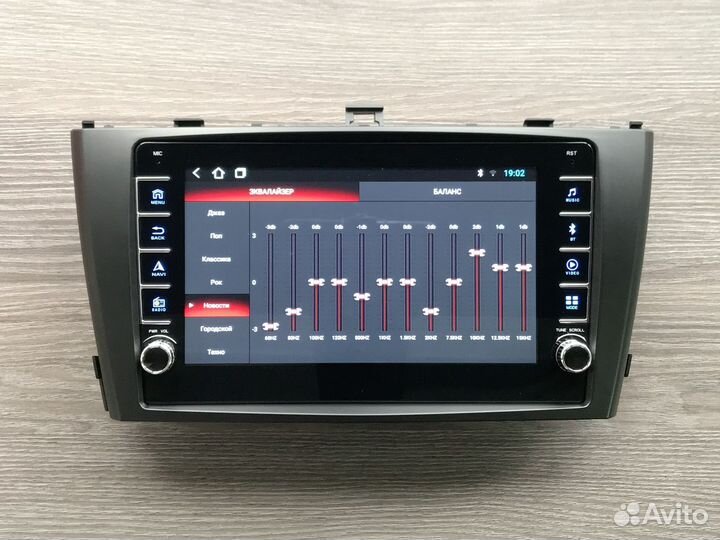 Магнитола Toyota Avensis 3 + физические кнопки
