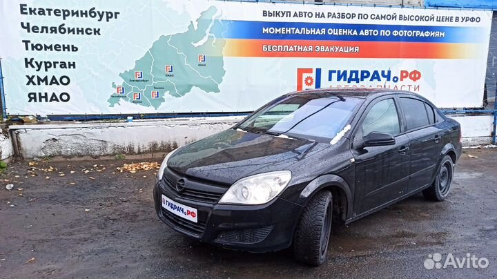Дачтик кислородный нижний Opel Astra H 19350872