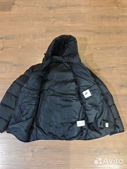 Куртка зимняя Nike Storm