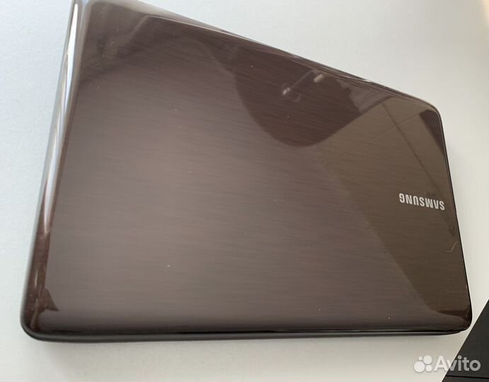Ноутбук samsung