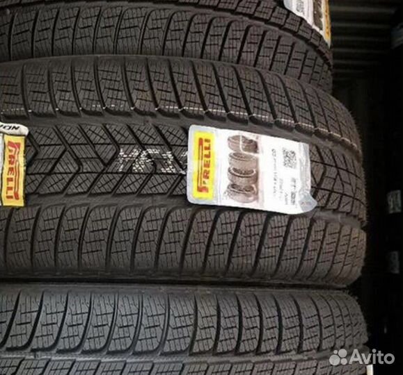 Pirelli Scorpion Winter 285/45 R22 и 325/40 R22 110V