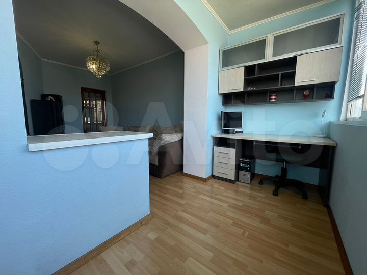 4-к. квартира, 82,5 м², 4/9 эт.