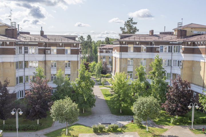 2-к. квартира, 73 м², 4/4 эт.