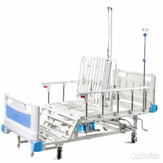 Медицинская кровать для ухода за больными