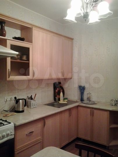 2-к. квартира, 73,3 м², 4/10 эт.