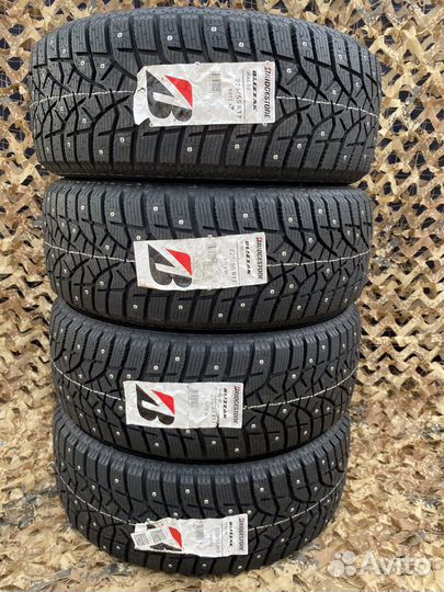 Bridgestone Blizzak Spike-02 225/55 R17 101T
