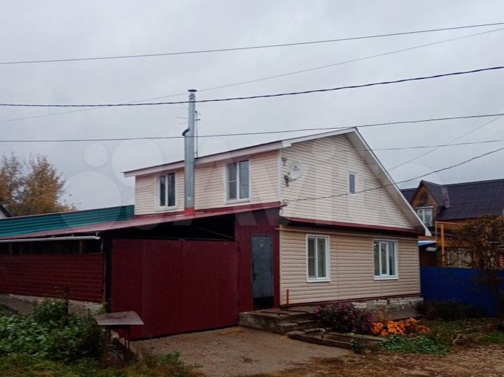 Дом 112 м² на участке 11,2 сот.