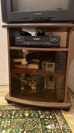 Тумба под телевизор