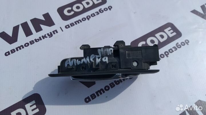 Ручка дверная внутренняя правая Nissan Almera 3