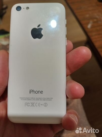 iPhone 5C, 8 ГБ