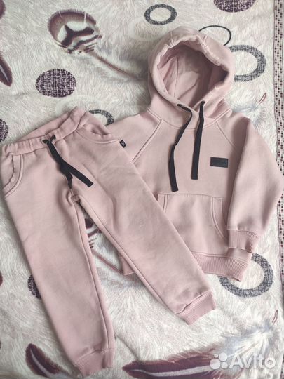 Спортивный костюм для девочки 104