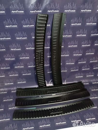 Накладка на задний бампер LADA Priora 1,2 Приора