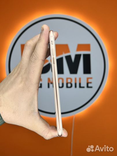 iPhone 8 Plus, 64 ГБ