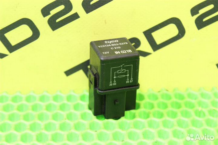 Реле Mazda Premacy CP8W FP