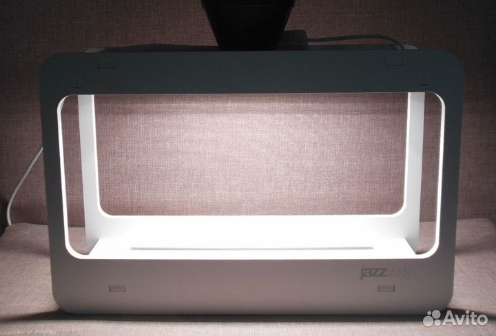 Светильник подставка для растений PMG