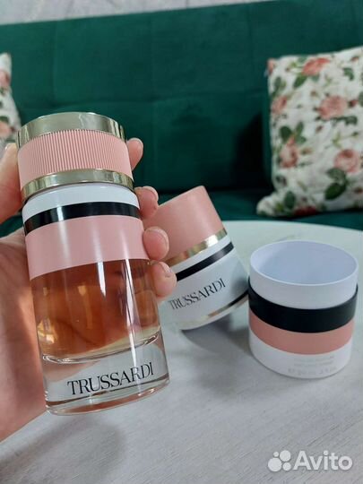 Духи труссарди женские