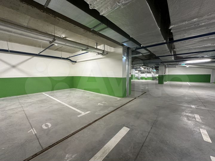 Машиноместо, 13 м²
