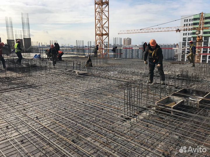 Бригада монолитчиков ищет объёмы по строительству