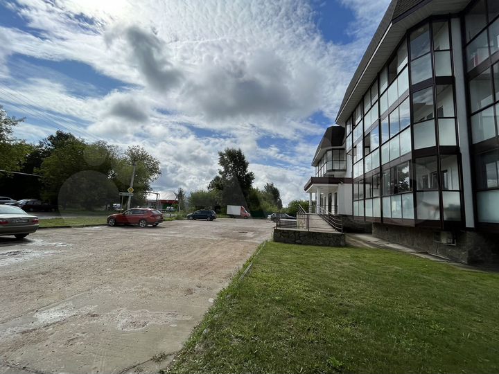 2-к. квартира, 84 м², 3/3 эт.