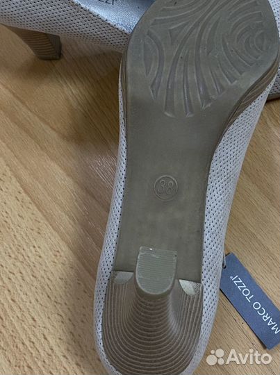 Туфли женские 38 размер бежевые